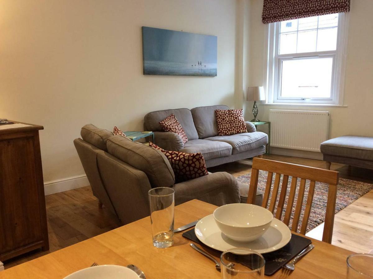 Brockenhurst Apartments 외부 사진